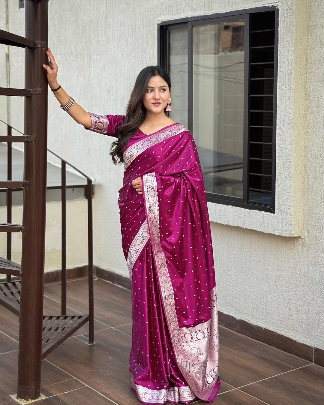 Mashru Katan Silk Banarasi Saree  Majenta Body All Over Booti
